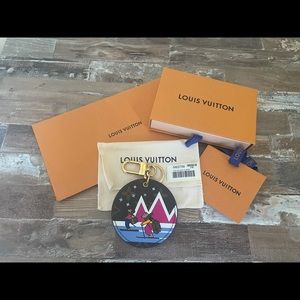 Louis Vuitton Xmas Animal Bag Charm & Key Chain